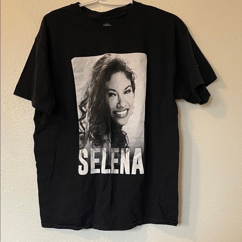 Black Graphic Tee with Iconic Print